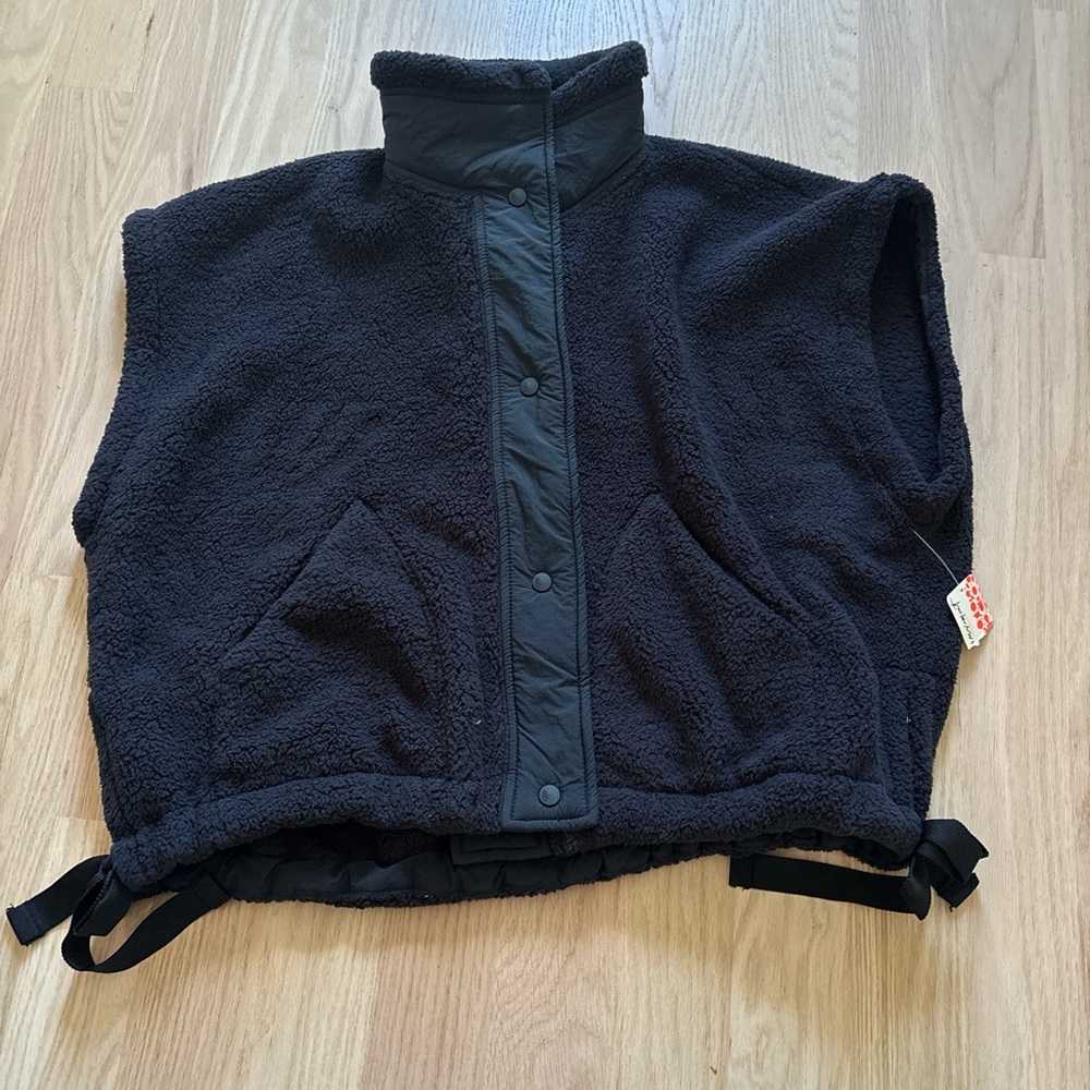 FP Movement by Free People Black Fleece Vest - Picture 2 of 5